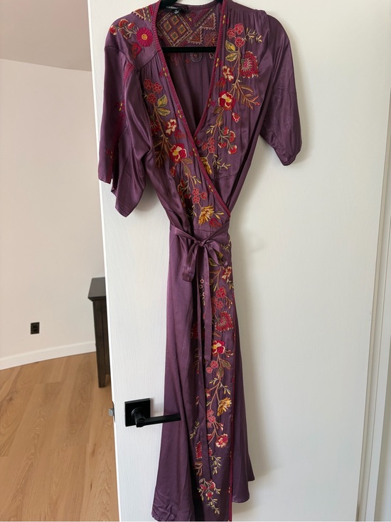 Johnny Was Dresses & Skirts - Johnny Was Plum Embroidered Maxi Dress with Floral Accents
